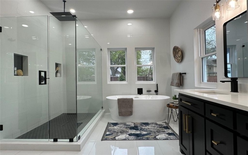 4602 Sycamore Street, Dallas, TX 75204, 4 Habitaciones Habitaciones , ,3 BañosBaños,Residential Lease,En Alquiler,4602 Sycamore Street,20779963