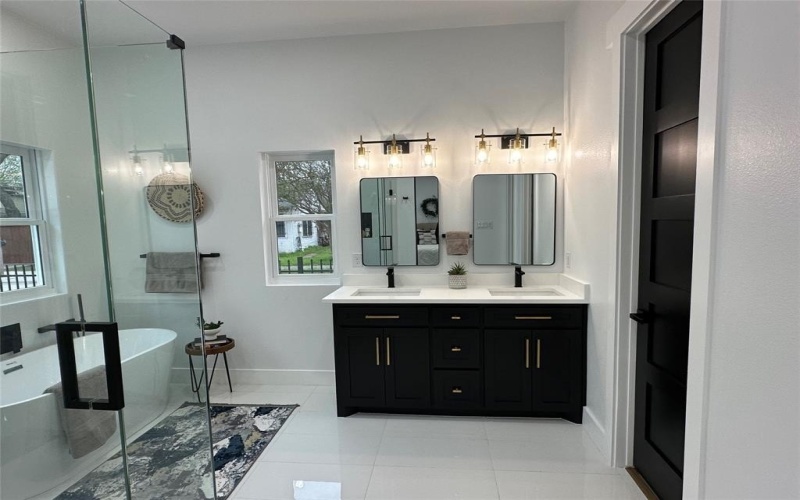 4602 Sycamore Street, Dallas, TX 75204, 4 Habitaciones Habitaciones , ,3 BañosBaños,Residential Lease,En Alquiler,4602 Sycamore Street,20779963