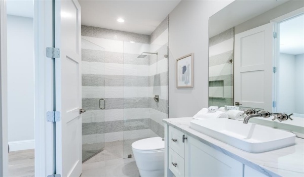 6639 Saxony Court, Frisco, TX 75034, 5 Bedrooms Bedrooms, ,6 BathroomsBathrooms,Residential,For Sale,6639 Saxony Court,20780062