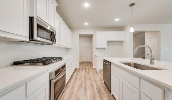 1405 Cedar Trail, Azle, TX 76020, 4 Bedrooms Bedrooms, ,3 BathroomsBathrooms,Residential,For Sale,1405 Cedar Trail,20780101