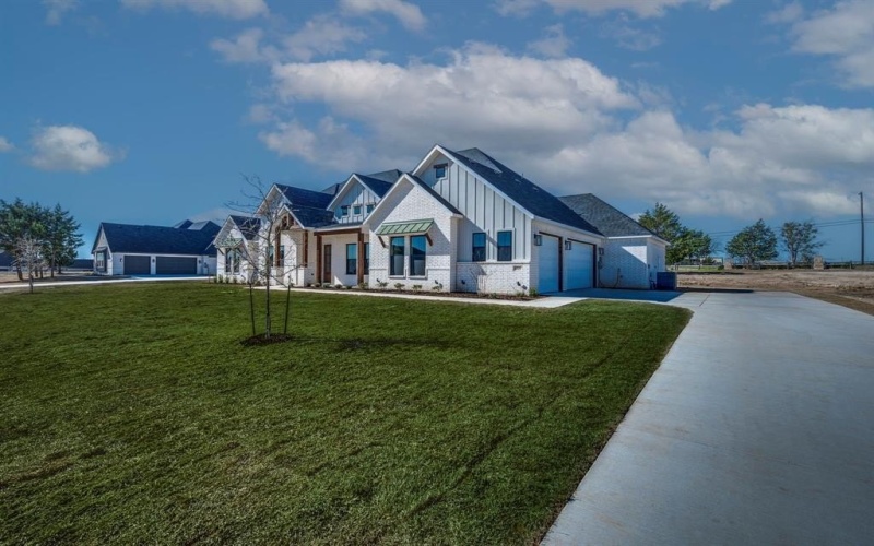 6021 Palomino Drive, Midlothian, TX 76065, 4 Bedrooms Bedrooms, ,3 BathroomsBathrooms,Residential,For Sale,6021 Palomino Drive,20780169