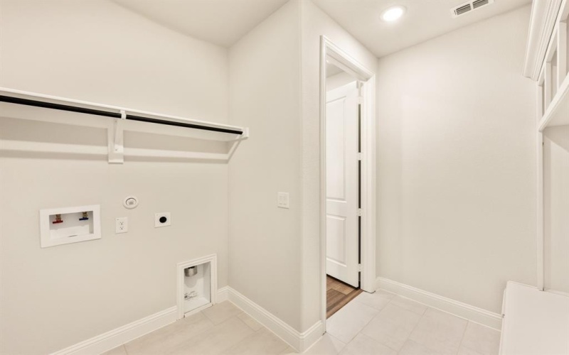 513 Red Maple Road, Waxahachie, TX 75165, 4 Habitaciones Habitaciones , ,3 BañosBaños,Residential,En Venta,513 Red Maple Road,20786418