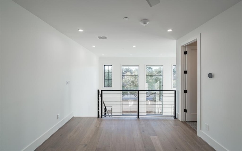 4529 Emerson Avenue #7, University Park, TX 75205, 1 Bedroom Bedrooms, ,1 BathroomBathrooms,Residential Lease,For Rent,4529 Emerson Avenue,20773514
