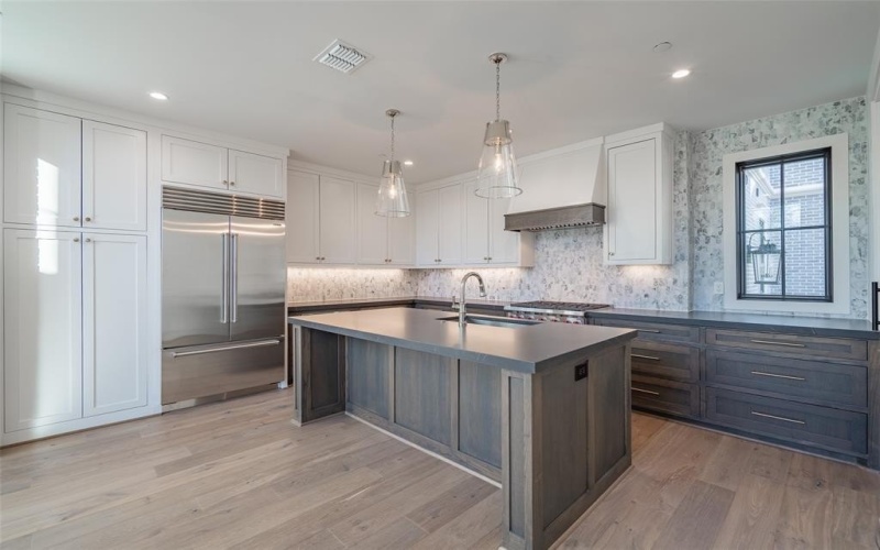 4529 Emerson Avenue #7, University Park, TX 75205, 1 Bedroom Bedrooms, ,1 BathroomBathrooms,Residential Lease,For Rent,4529 Emerson Avenue,20773514
