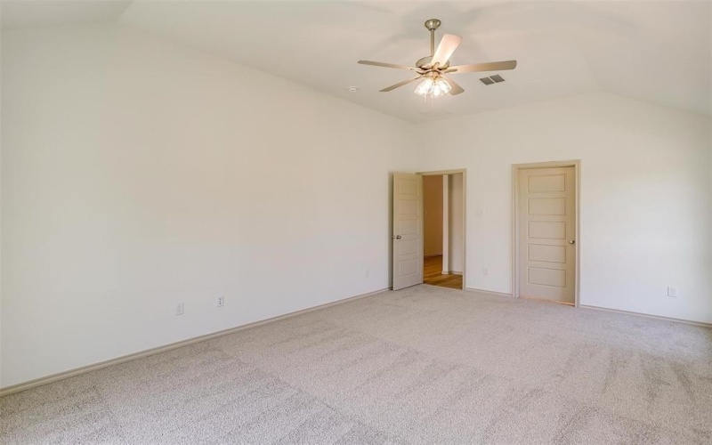 6813 Trail Rock, Benbrook, TX 76126, 4 Bedrooms Bedrooms, ,2 BathroomsBathrooms,Residential,For Sale,6813 Trail Rock,20780374