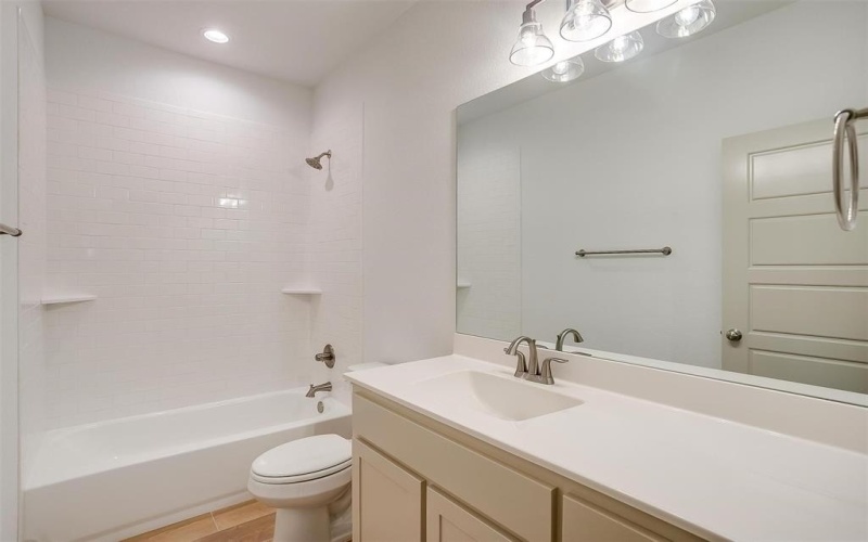 6813 Trail Rock, Benbrook, TX 76126, 4 Bedrooms Bedrooms, ,2 BathroomsBathrooms,Residential,For Sale,6813 Trail Rock,20780374