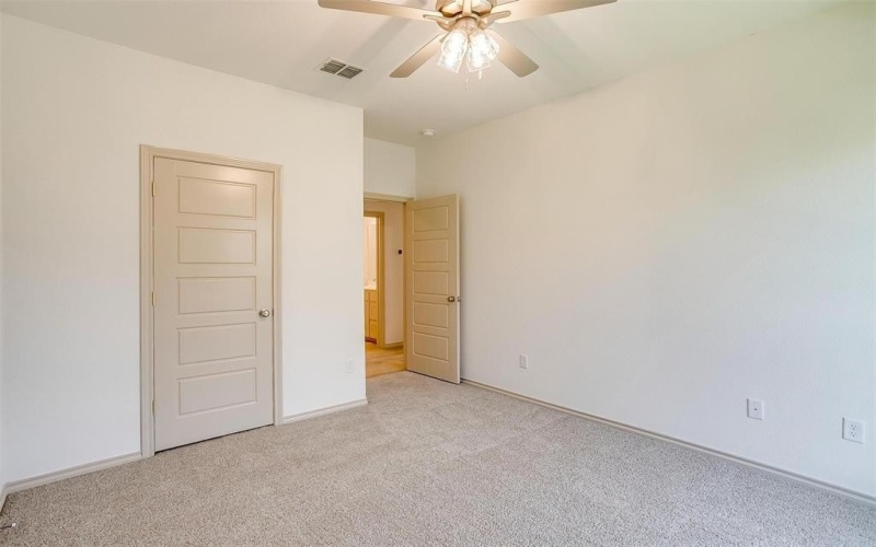 6813 Trail Rock, Benbrook, TX 76126, 4 Bedrooms Bedrooms, ,2 BathroomsBathrooms,Residential,For Sale,6813 Trail Rock,20780374