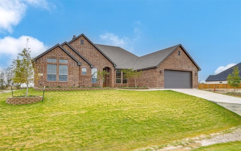 2515 Dartford Drive, Crowley, TX 76036, 4 Bedrooms Bedrooms, ,3 BathroomsBathrooms,Residential,For Sale,2515 Dartford Drive,20773709