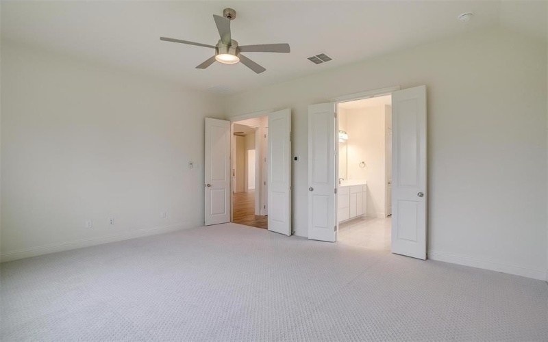 2515 Dartford Drive, Crowley, TX 76036, 4 Bedrooms Bedrooms, ,3 BathroomsBathrooms,Residential,For Sale,2515 Dartford Drive,20773709