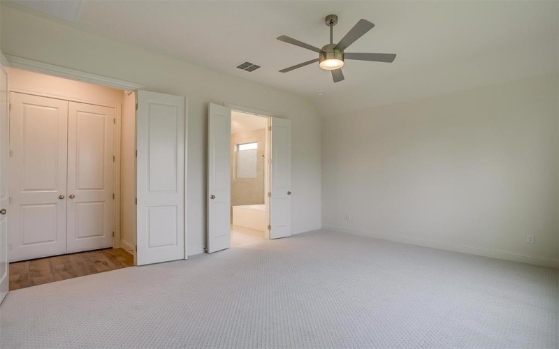 2515 Dartford Drive, Crowley, TX 76036, 4 Bedrooms Bedrooms, ,3 BathroomsBathrooms,Residential,For Sale,2515 Dartford Drive,20773709