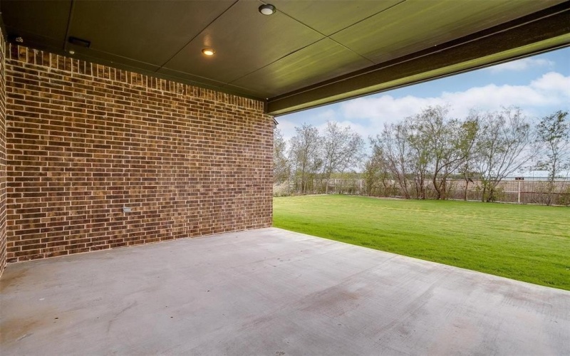 2515 Dartford Drive, Crowley, TX 76036, 4 Bedrooms Bedrooms, ,3 BathroomsBathrooms,Residential,For Sale,2515 Dartford Drive,20773709