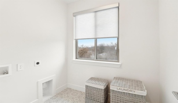 13351 Goodland Street #203, Farmers Branch, TX 75234, 3 Habitaciones Habitaciones , ,3 BañosBaños,Residential,En Venta,13351 Goodland Street,20786576