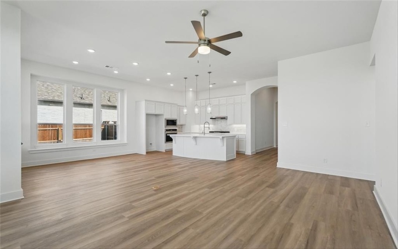 2506 Penzance Cove, Forney, TX 75126, 4 Bedrooms Bedrooms, ,3 BathroomsBathrooms,Residential,For Sale,2506 Penzance Cove,20786867