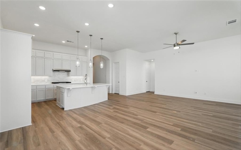 2506 Penzance Cove, Forney, TX 75126, 4 Bedrooms Bedrooms, ,3 BathroomsBathrooms,Residential,For Sale,2506 Penzance Cove,20786867