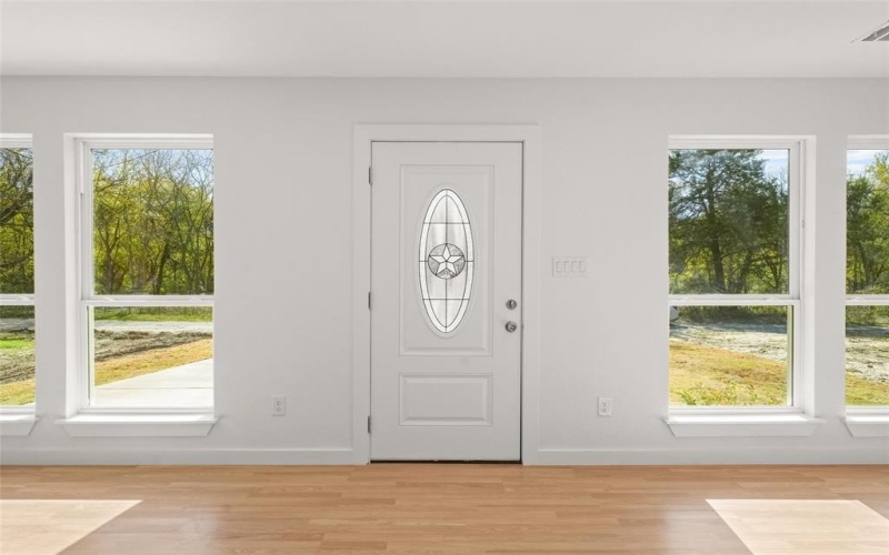 906 Benton Street, Bonham, TX 75418, 3 Bedrooms Bedrooms, ,2 BathroomsBathrooms,Residential,For Sale,906 Benton Street,20786999