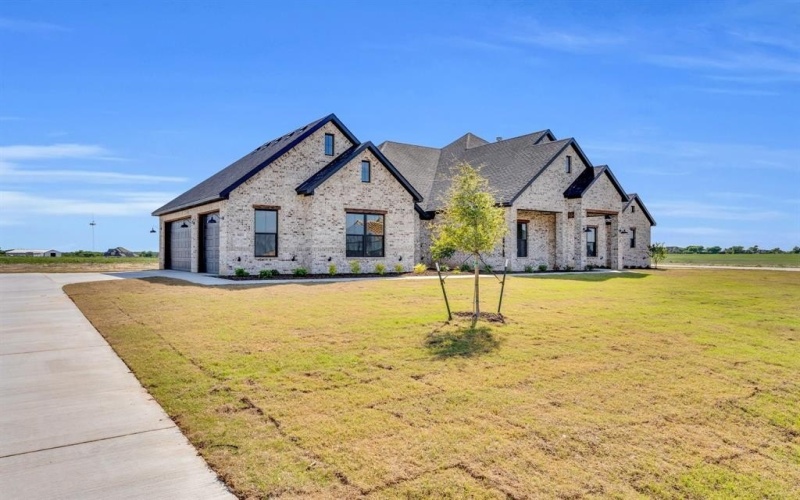 6411 Cedar Elm Road, Midlothian, TX 76065, 4 Habitaciones Habitaciones , ,3 BañosBaños,Residential,En Venta,6411 Cedar Elm Road,20787393