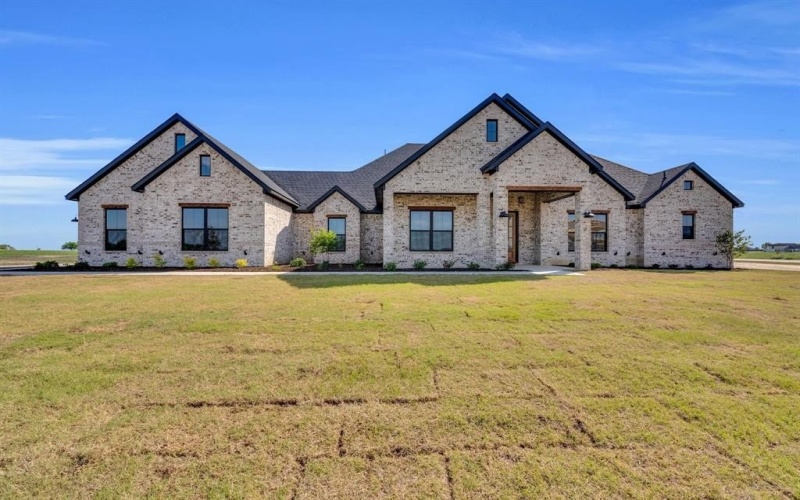 6411 Cedar Elm Road, Midlothian, TX 76065, 4 Habitaciones Habitaciones , ,3 BañosBaños,Residential,En Venta,6411 Cedar Elm Road,20787393