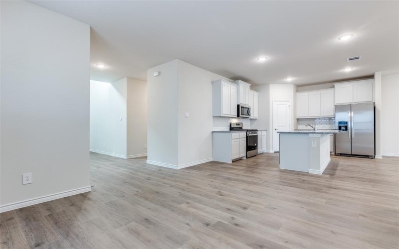 240 Kistler Drive, Little Elm, TX 75068, 4 Bedrooms Bedrooms, ,2 BathroomsBathrooms,Residential Lease,For Rent,240 Kistler Drive,20787601