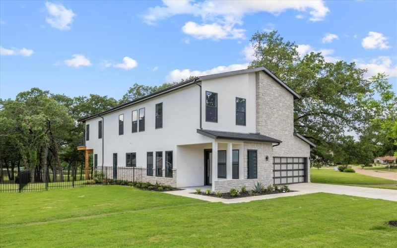 2811 Rodeo Drive, Quinlan, TX 75474, 5 Bedrooms Bedrooms, ,3 BathroomsBathrooms,Residential,For Sale,2811 Rodeo Drive,20787898