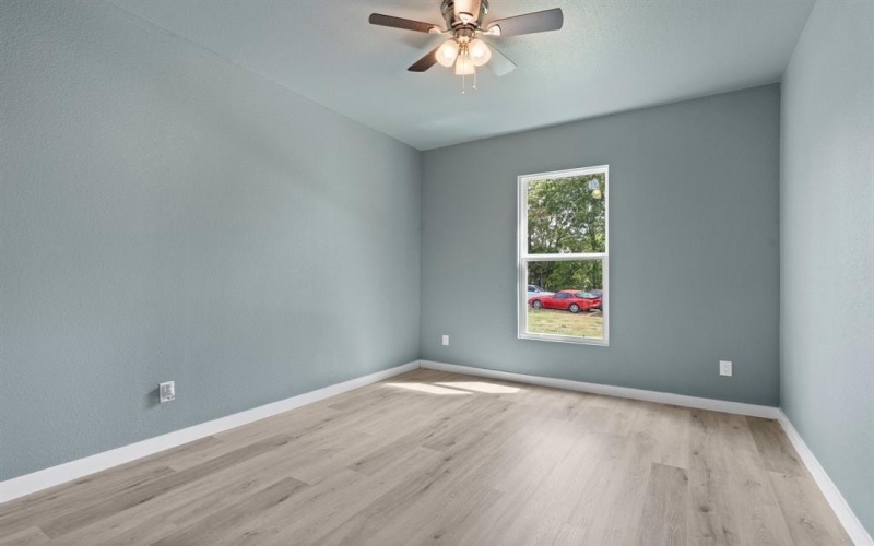 703 1/2 N Elm Street, Kemp, TX 75143, 4 Bedrooms Bedrooms, ,2 BathroomsBathrooms,Residential,For Sale,703 1/2 N Elm Street,20788003