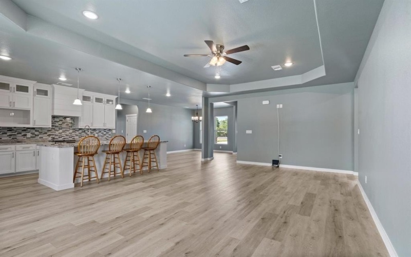 703 1/2 N Elm Street, Kemp, TX 75143, 4 Bedrooms Bedrooms, ,2 BathroomsBathrooms,Residential,For Sale,703 1/2 N Elm Street,20788003