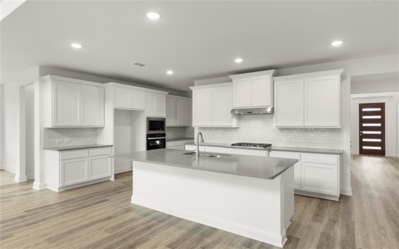 604 Wexford Drive, Celina, TX 75009, 5 Bedrooms Bedrooms, ,5 BathroomsBathrooms,Residential,For Sale,604 Wexford Drive,20788407