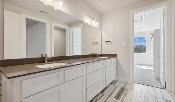 2510 Carmelita Street, Dallas, TX 75212, 3 Bedrooms Bedrooms, ,3 BathroomsBathrooms,Residential,For Sale,2510 Carmelita Street,20788798