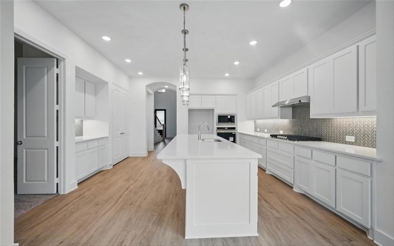 1116 El Sol Boulevard, Sherman, TX 75090, 5 Bedrooms Bedrooms, ,6 BathroomsBathrooms,Residential,For Sale,1116 El Sol Boulevard,20788868