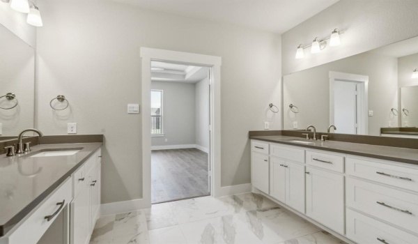1921 Vittoria Lane, Little Elm, TX 75068, 2 Bedrooms Bedrooms, ,2 BathroomsBathrooms,Residential,For Sale,1921 Vittoria Lane,20796308