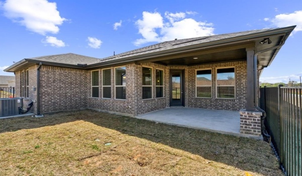 1921 Vittoria Lane, Little Elm, TX 75068, 2 Bedrooms Bedrooms, ,2 BathroomsBathrooms,Residential,For Sale,1921 Vittoria Lane,20796308