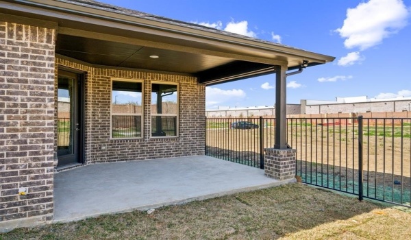 1921 Vittoria Lane, Little Elm, TX 75068, 2 Bedrooms Bedrooms, ,2 BathroomsBathrooms,Residential,For Sale,1921 Vittoria Lane,20796308