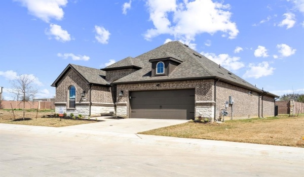 1921 Vittoria Lane, Little Elm, TX 75068, 2 Bedrooms Bedrooms, ,2 BathroomsBathrooms,Residential,For Sale,1921 Vittoria Lane,20796308