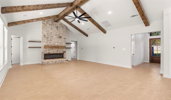 16229 COUNTY ROAD 452, Lindale, TX 75771, 4 Bedrooms Bedrooms, ,3 BathroomsBathrooms,Residential,For Sale,16229 COUNTY ROAD 452,20792596