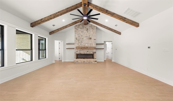 16229 COUNTY ROAD 452, Lindale, TX 75771, 4 Bedrooms Bedrooms, ,3 BathroomsBathrooms,Residential,For Sale,16229 COUNTY ROAD 452,20792596