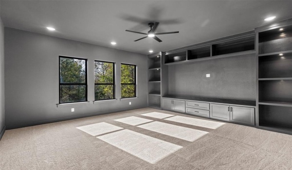 16229 COUNTY ROAD 452, Lindale, TX 75771, 4 Bedrooms Bedrooms, ,3 BathroomsBathrooms,Residential,For Sale,16229 COUNTY ROAD 452,20792596