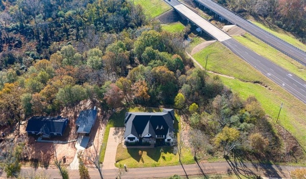 16229 COUNTY ROAD 452, Lindale, TX 75771, 4 Bedrooms Bedrooms, ,3 BathroomsBathrooms,Residential,For Sale,16229 COUNTY ROAD 452,20792596