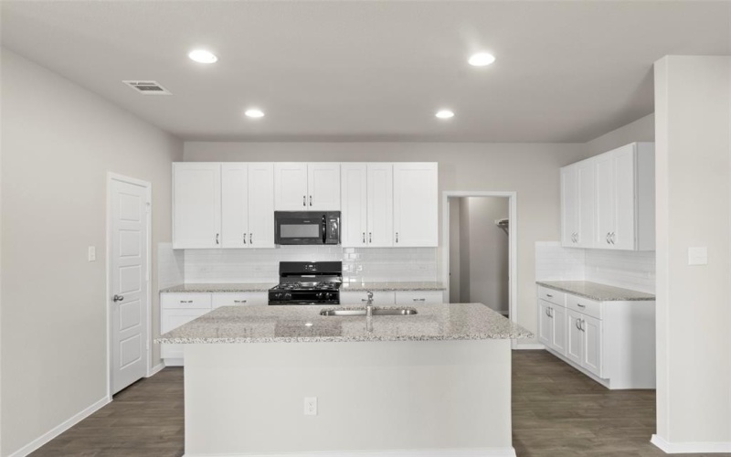 1906 Sweetwater Drive, Forney, TX 75126, 5 Bedrooms Bedrooms, ,5 BathroomsBathrooms,Residential,For Sale,1906 Sweetwater Drive,20792684