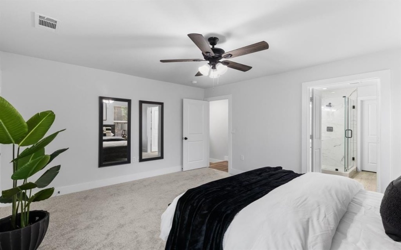 2500 LOWERY Street, Dallas, TX 75215, 3 Habitaciones Habitaciones , ,2 BañosBaños,Residential,En Venta,2500 LOWERY Street,20793069
