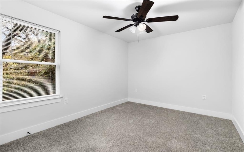2500 LOWERY Street, Dallas, TX 75215, 3 Habitaciones Habitaciones , ,2 BañosBaños,Residential,En Venta,2500 LOWERY Street,20793069