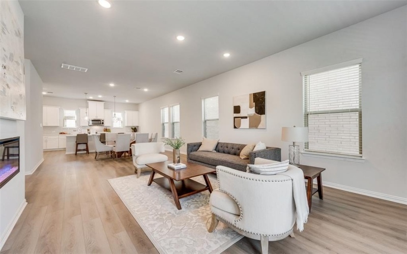 4557 Ward Street, North Richland Hills, TX 76180, 4 Habitaciones Habitaciones , ,3 BañosBaños,Residential,En Venta,4557 Ward Street,20793276
