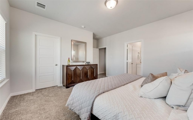 4557 Ward Street, North Richland Hills, TX 76180, 4 Habitaciones Habitaciones , ,3 BañosBaños,Residential,En Venta,4557 Ward Street,20793276