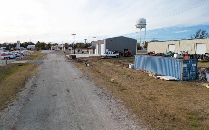 201 Industrial Street Highway, Bonham, TX 75418, ,Commercial Sale,En Venta,201 Industrial Street Highway,20793630