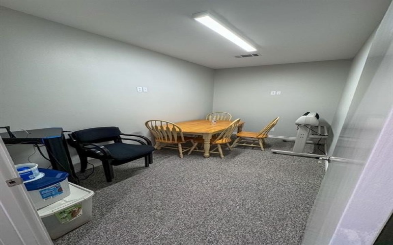 201 Industrial Street Highway, Bonham, TX 75418, ,Commercial Sale,En Venta,201 Industrial Street Highway,20793630