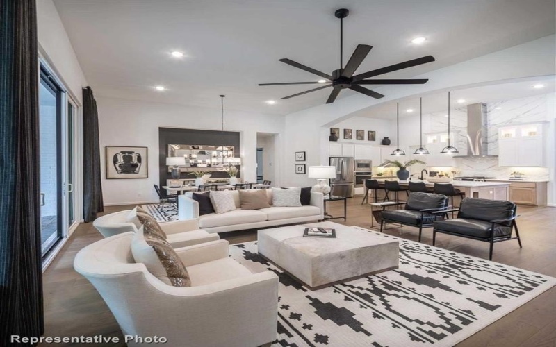 4121 Buffalo Clover Drive, Aubrey, TX 76227, 4 Habitaciones Habitaciones , ,5 BañosBaños,Residential,En Venta,4121 Buffalo Clover Drive,20793650