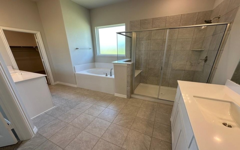 136 Llanos Drive, Decatur, TX 76234, 4 Habitaciones Habitaciones , ,3 BañosBaños,Residential,En Venta,136 Llanos Drive,20793973