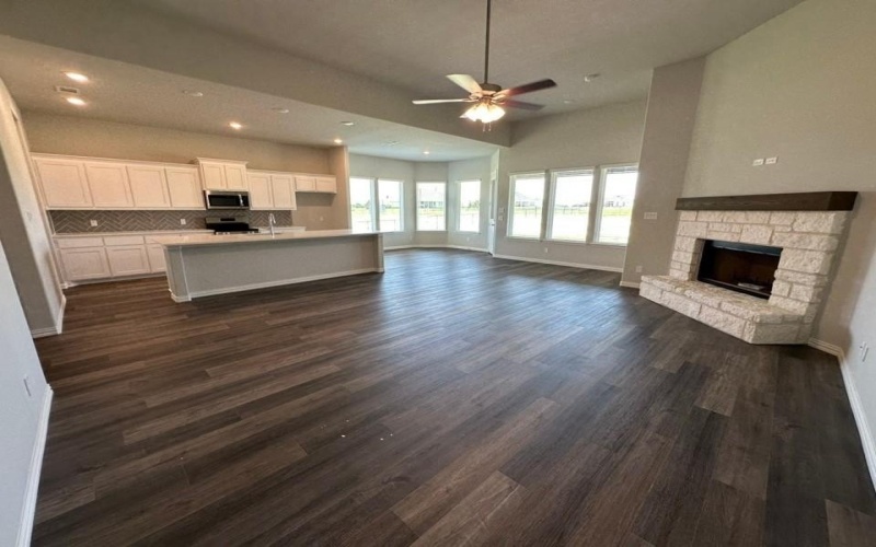 136 Llanos Drive, Decatur, TX 76234, 4 Habitaciones Habitaciones , ,3 BañosBaños,Residential,En Venta,136 Llanos Drive,20793973