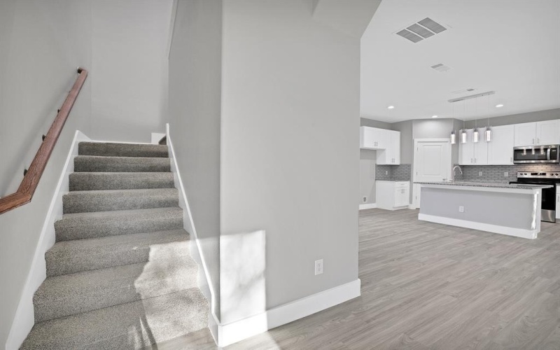 1636 Elsie Faye Heggins, Dallas, TX 75215, 4 Bedrooms Bedrooms, ,2 BathroomsBathrooms,Residential,For Sale,1636 Elsie Faye Heggins,20789146