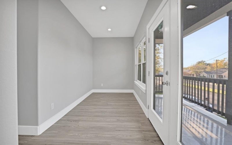 1636 Elsie Faye Heggins, Dallas, TX 75215, 4 Bedrooms Bedrooms, ,2 BathroomsBathrooms,Residential,For Sale,1636 Elsie Faye Heggins,20789146