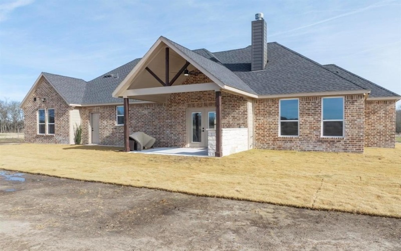 2570 County Road 4301, Greenville, TX 75401, 4 Habitaciones Habitaciones , ,2 BañosBaños,Residential,En Venta,2570 County Road 4301,20794126