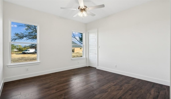 615 Gatlin Pass, Azle, TX 76020, 3 Bedrooms Bedrooms, ,2 BathroomsBathrooms,Residential,For Sale,615 Gatlin Pass,20794147